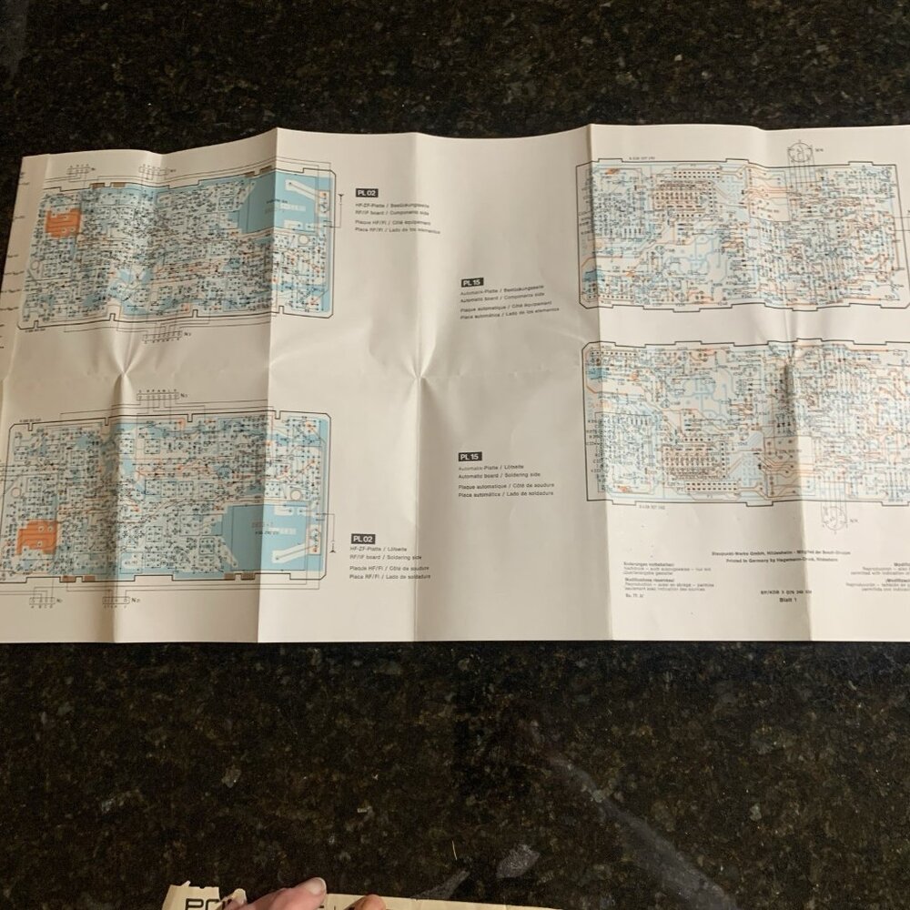 1979 Porsche 928 Warranty Maintenance Manual Blaupunkt Skematics Dealer Sticker - Picture 12 of 16